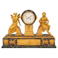 Uhr aus Goldbronze und Vert Patricia-Marmor im Empire-Stil des 19. Jahrhunderts