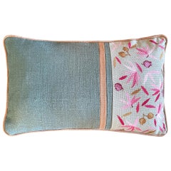 Feuilles à motif rose, coussin rectangulaire brodé à la main 