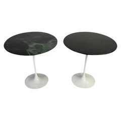 Pair of Eero Saarinen Tulip Side Tables in Verdi Alpi Marble