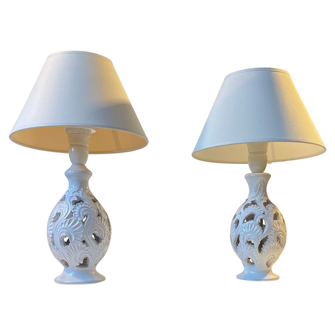 White Relief Ceramic Table Lamps by Hans Rudolf Petersen, 1940s, Set of 2 For Sale