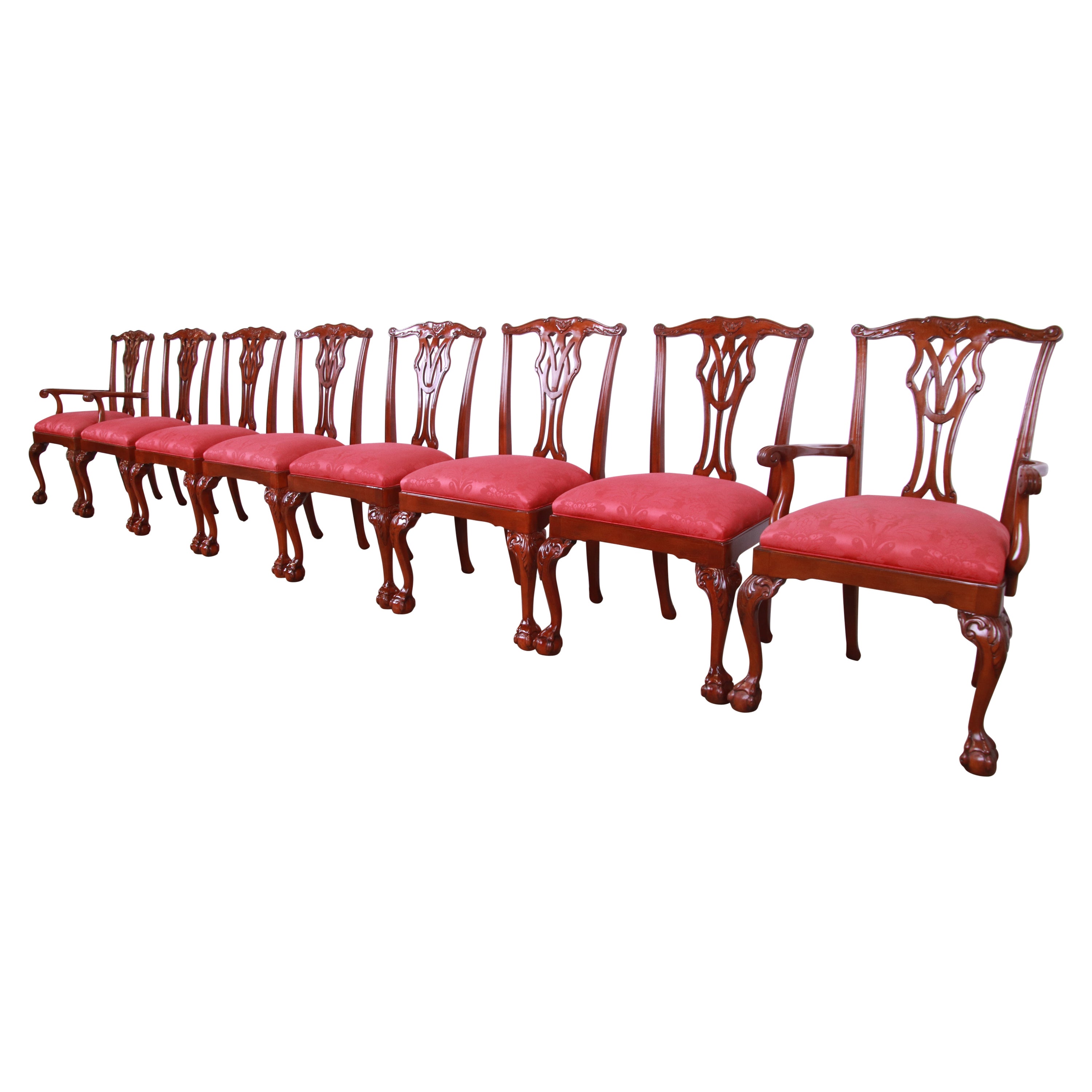 Ensemble de huit chaises de salle à manger en acajou sculpté de style Chippendale de Councill Furniture
