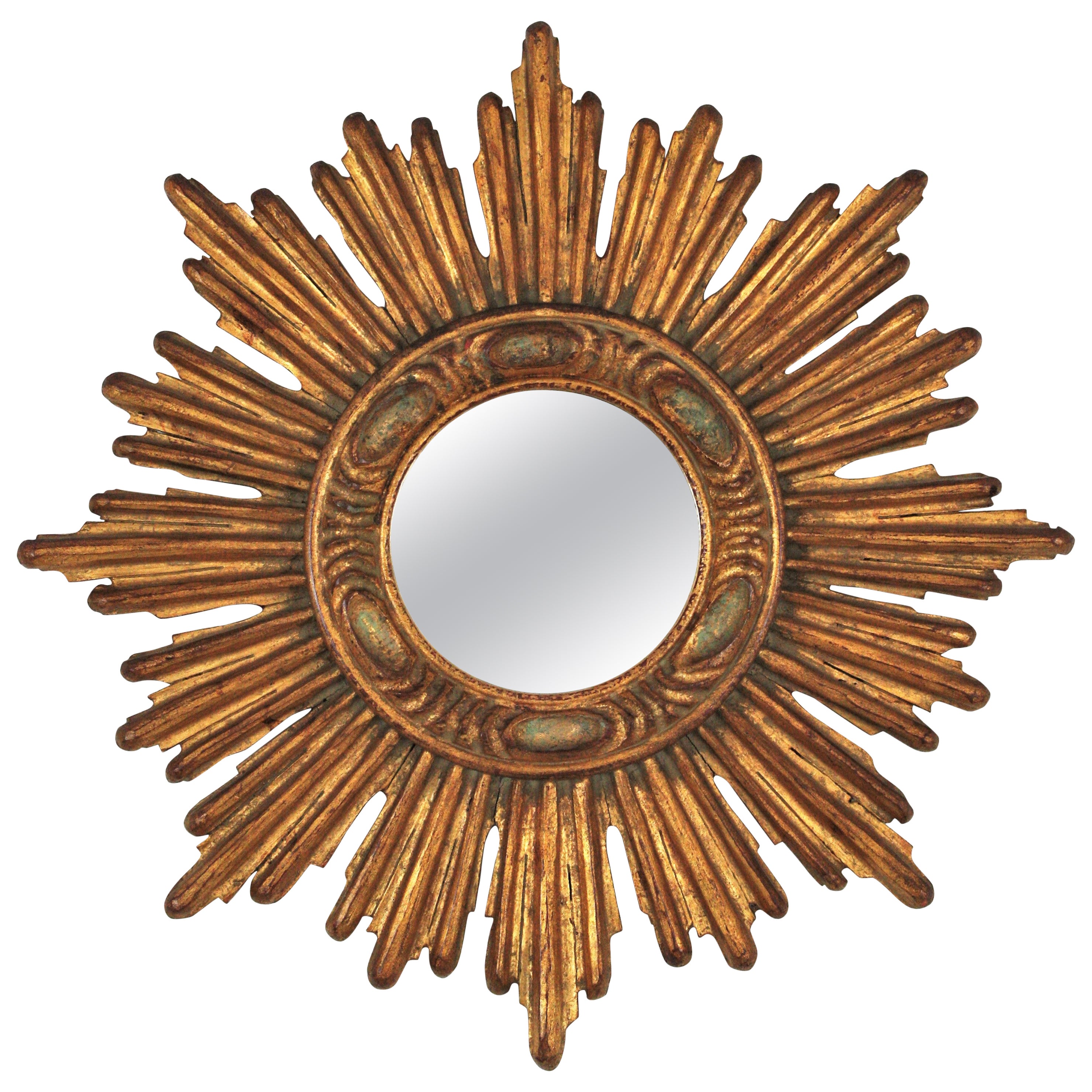 French Sunburst Mirror in Carved Giltwood, 1940s