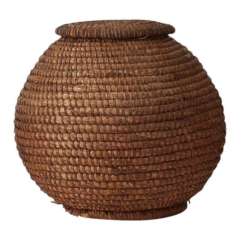 Large 20th Century Vintage or Late Antique Round Rattan Basket with Lid