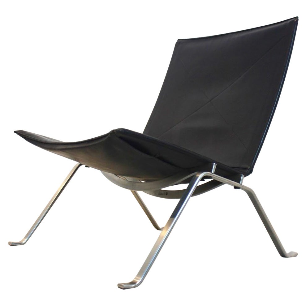 Poul Kjærholm Black Leather PK22 Chair for Fritz Hansen