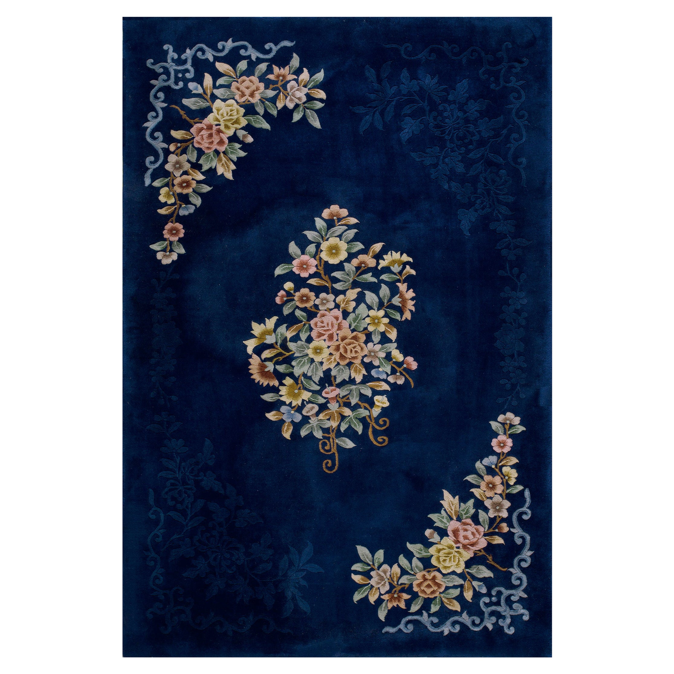 1930s Chinese Art Deco Carpet ( 5'6" x 8' - 167 x 245 cm )  For Sale