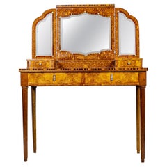 Antique Lady's Vanity Table From the Early 20th Century