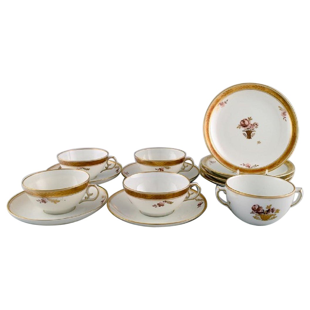 Royal Copenhagen Golden Basket Tea Service for Four People