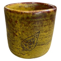 Japanese Asian Artisan Glazed Pottery Mingei Folk Art Wabi-Sabi Yunomi Teacup