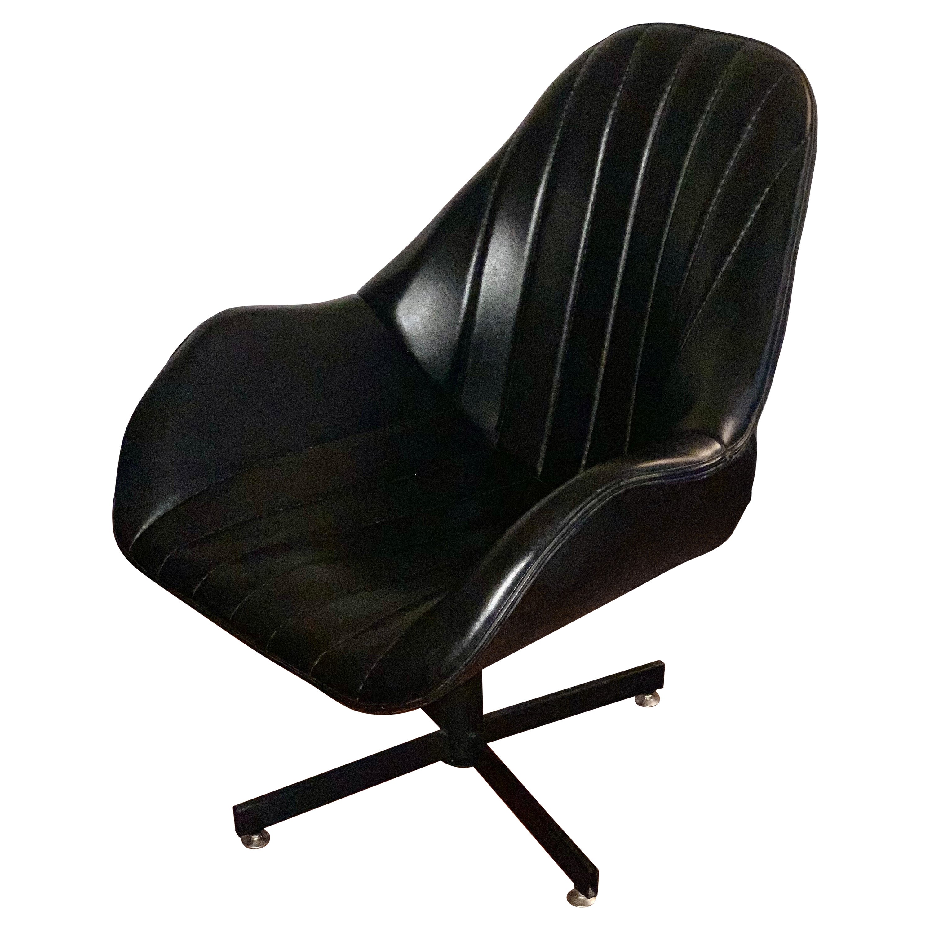 Vintage 1980's Swivel Bucket Lounge Chair For Sale