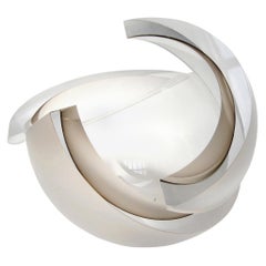 Anna Torfs Scultura o vaso di vetro a forma di sfera di armadillo piccola in fumo