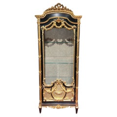 Elegant French Showcase Vintage Louis XVI Age 20th Century Beech Black / Gold