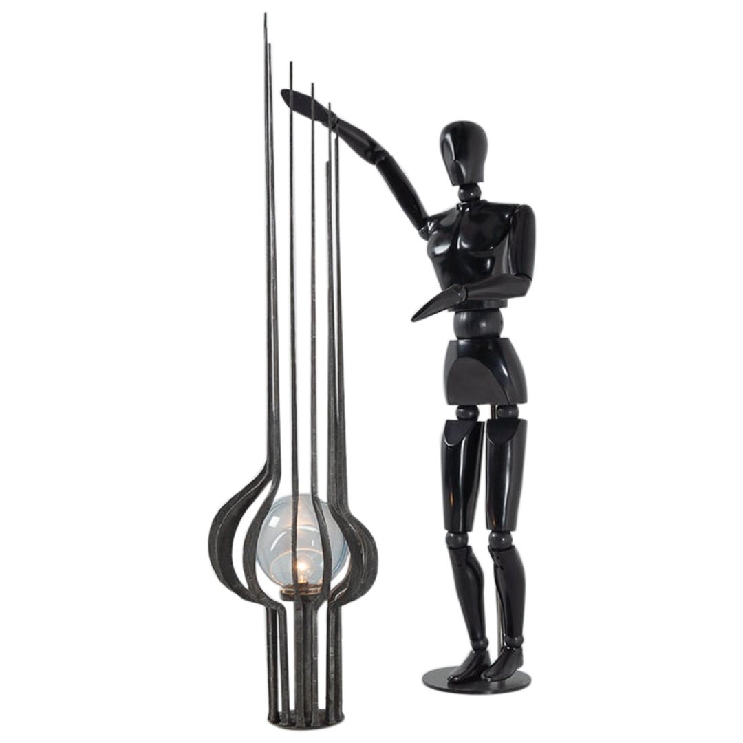 Brutalist Wrought Iron Floor Lamp, Italy, 1970 For Sale
