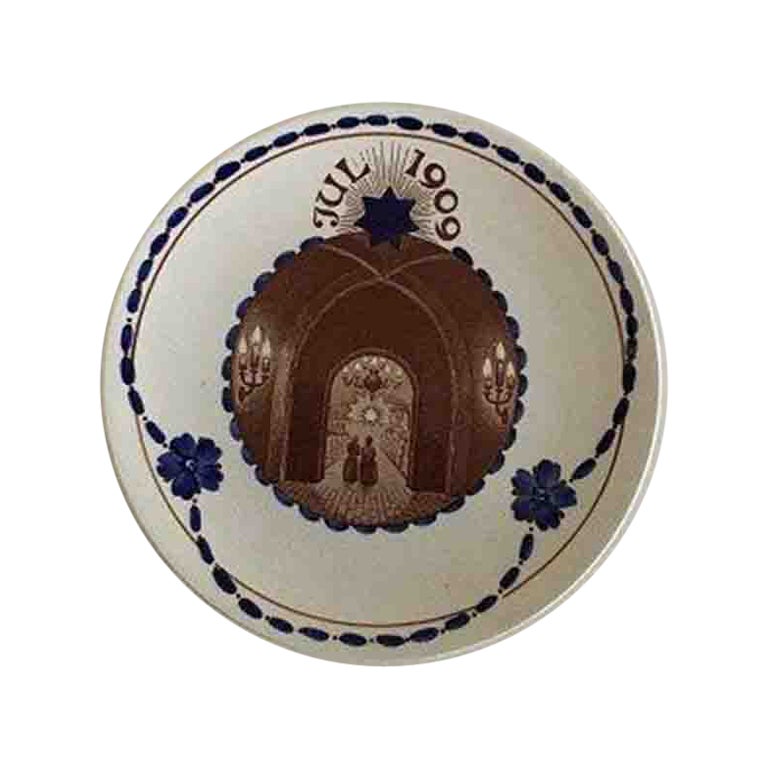 Aluminia Christmas Plate from 1909 For Sale