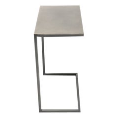 Table d'appoint en nickel antique et acier noirci