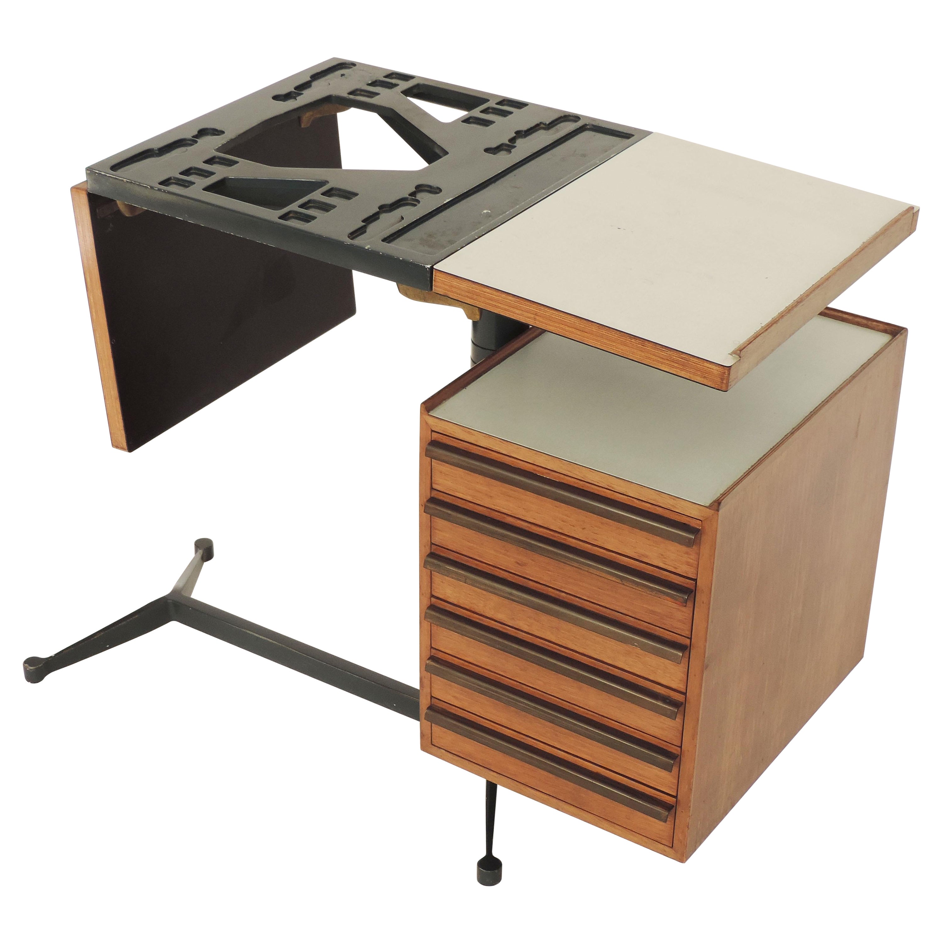 Studio BBPR Small Adjustable Desk for the Olivetti Store in New York, Italy 1954 For Sale