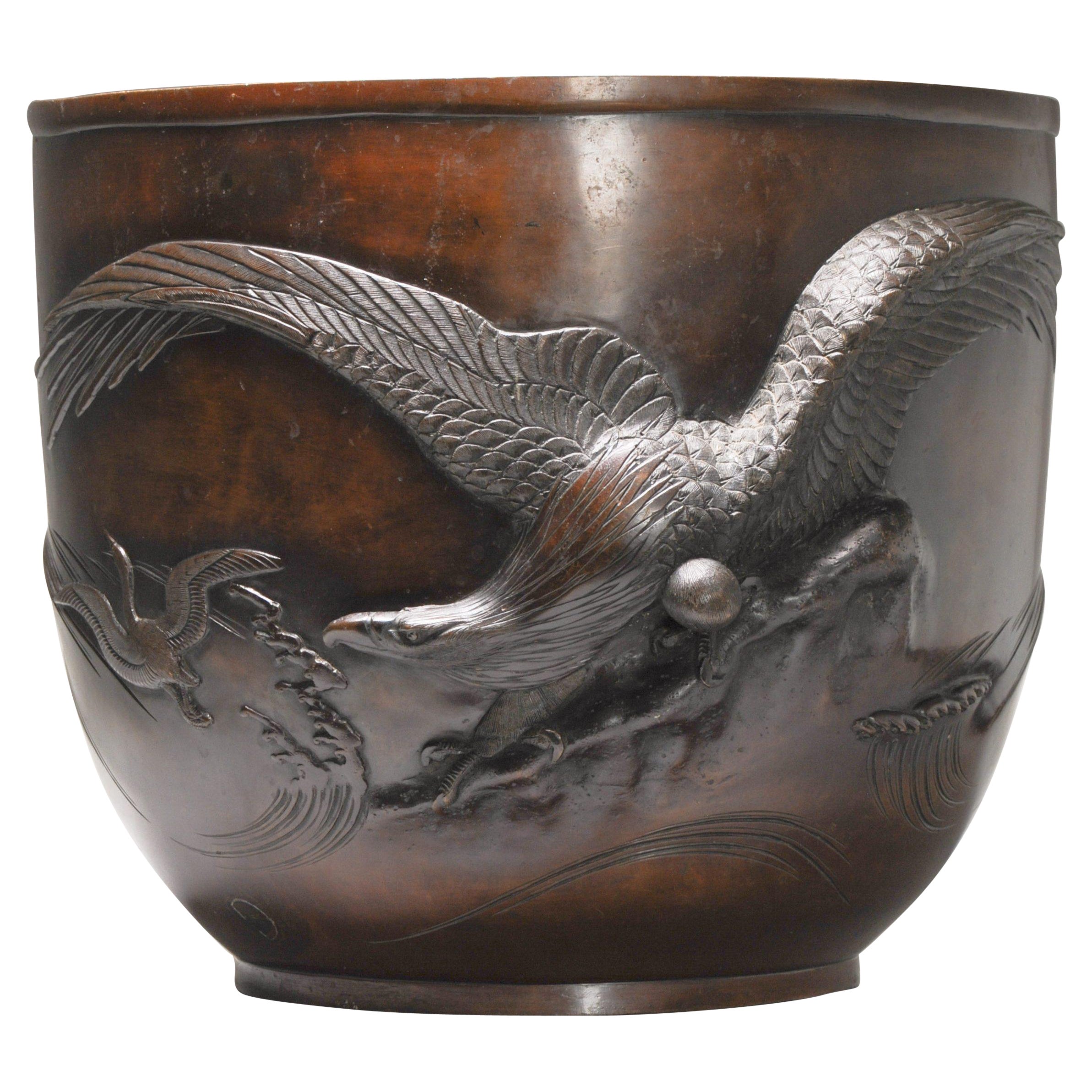 Large Antique Bronze Meiji Jardiniere with Eagle Hunting 19th C Japan, Japanese For Sale