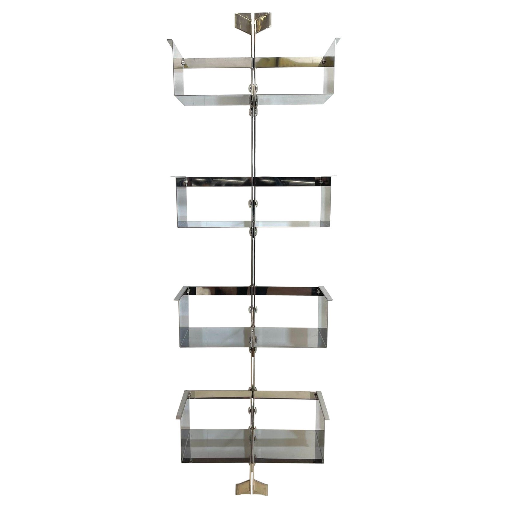 Wall Shelve Model No. P700 by Vittorio Introini, Italy, 1969  For Sale
