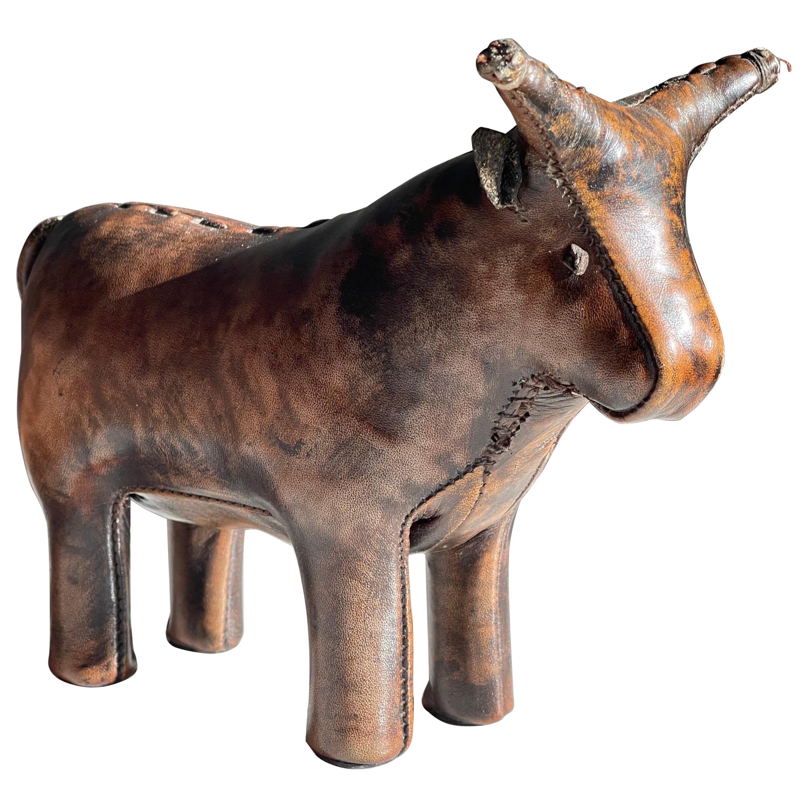 Small Omersa Leather Bull Doorstop for Valenti