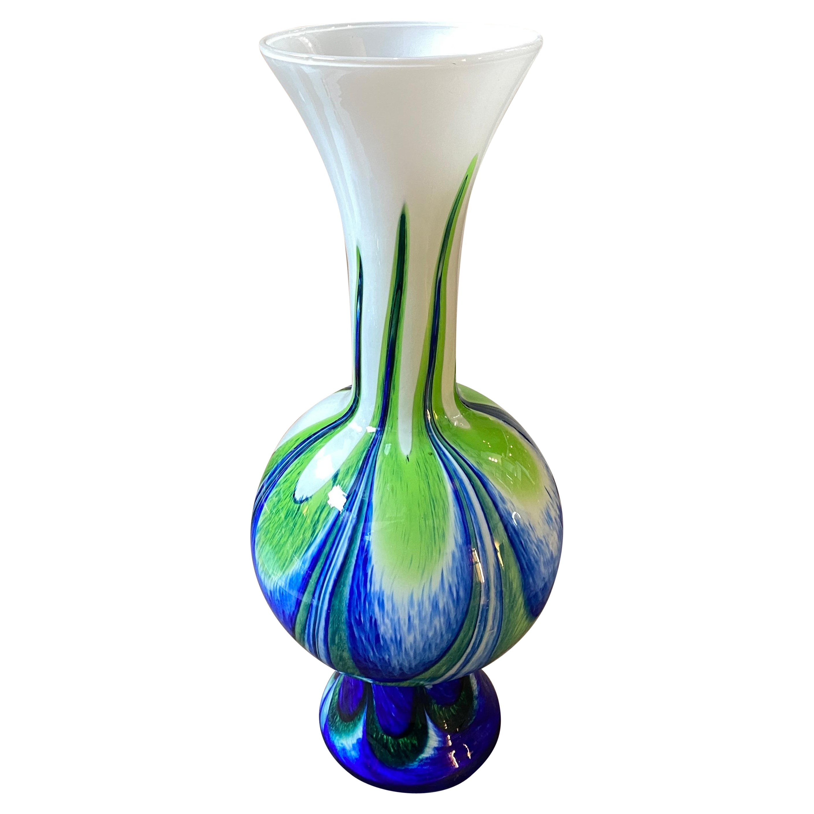 1970s Carlo Moretti for Opaline Florence Space Age Opaline Glass Italian Vase For Sale