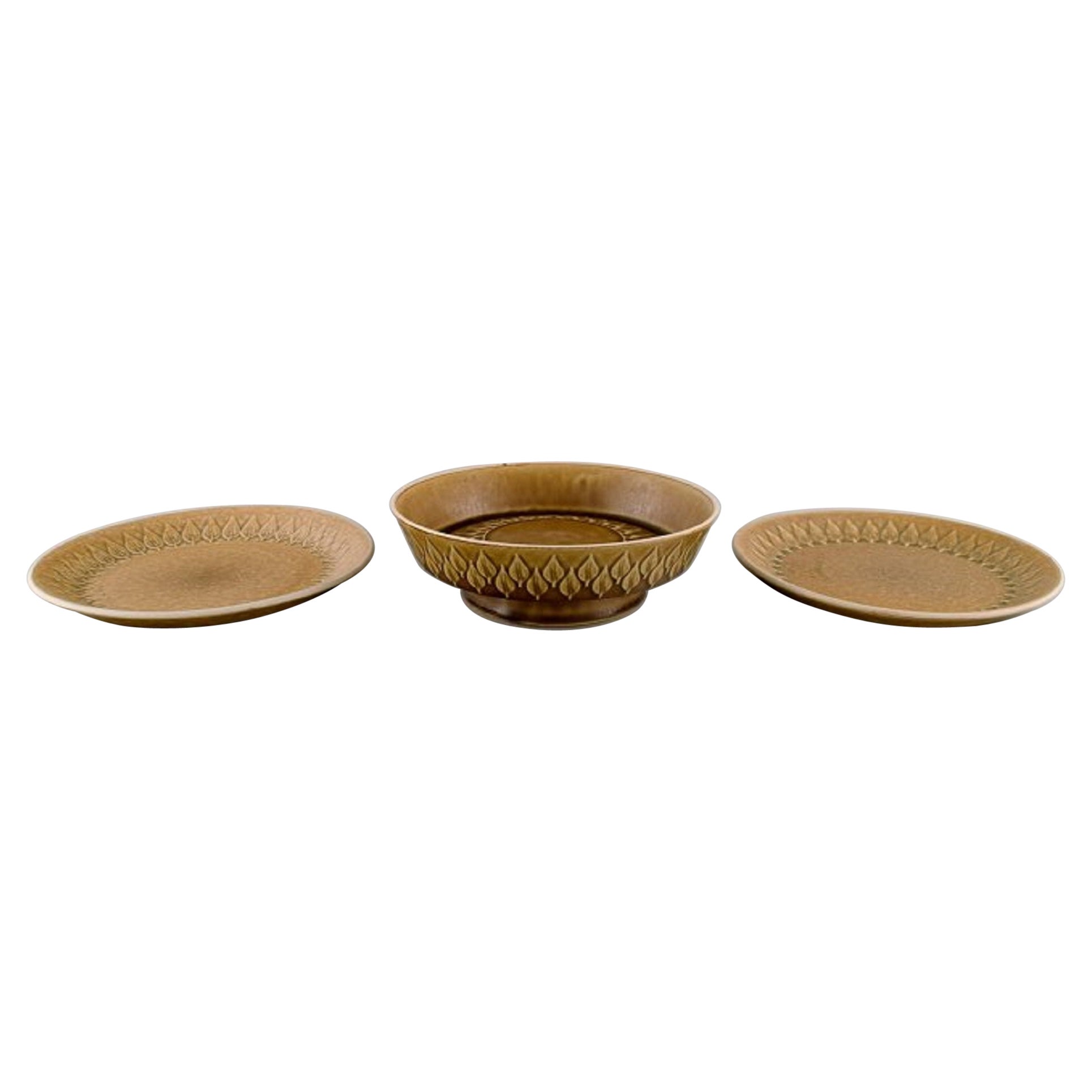 Jens H. Quistgaard for Bing & Grøndahl, Relief Bowl and Two Plates For Sale