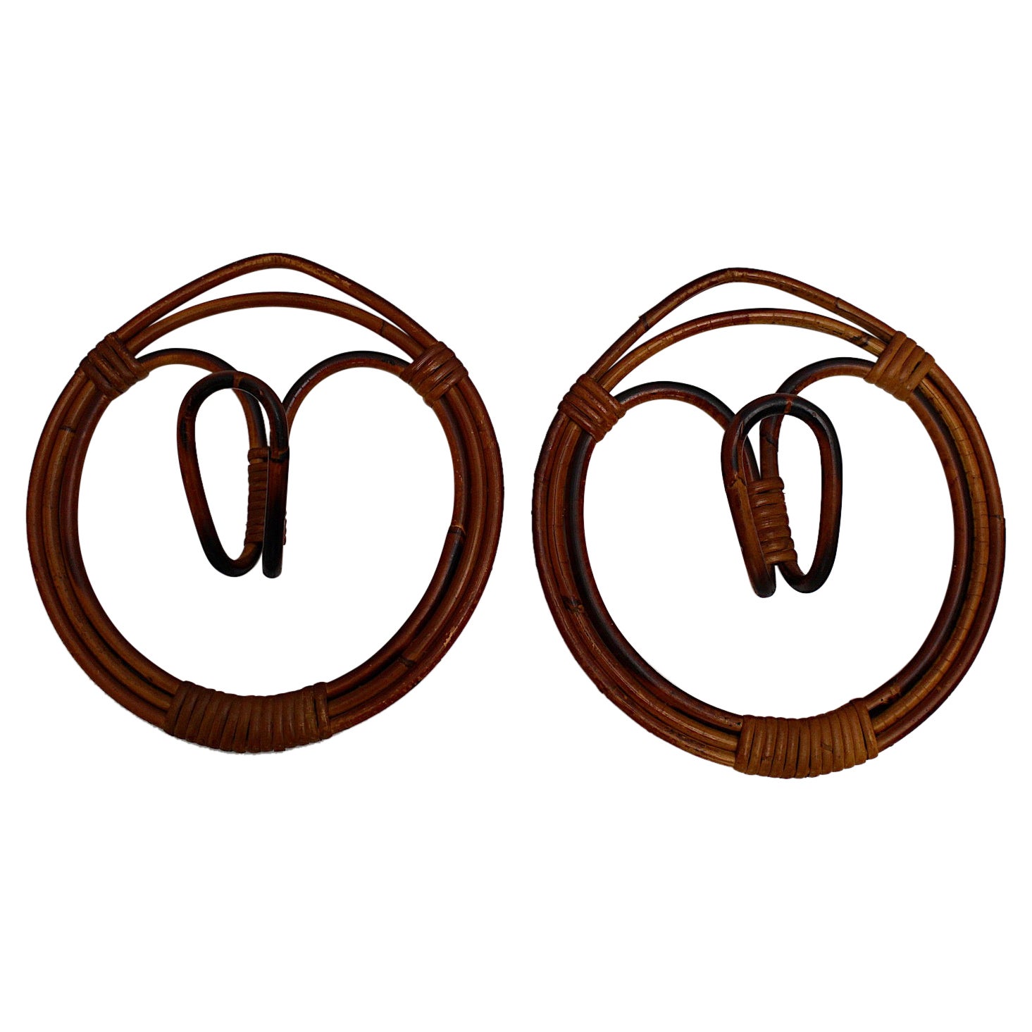 Mid Century Modern Organic Vintage Rattan Duo Rattan Hooks Circular 1960s Italy For Sale