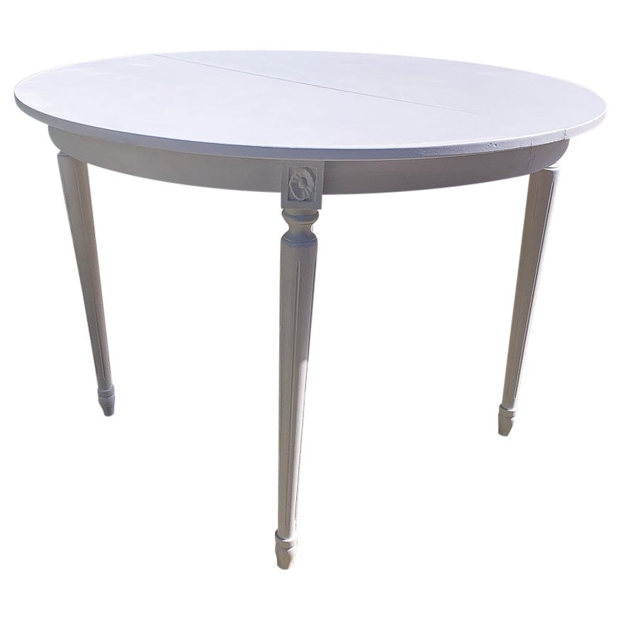 Table de salle à manger gustavienne suédoise, blanche, plus tard 20e siècle 112-180 cm