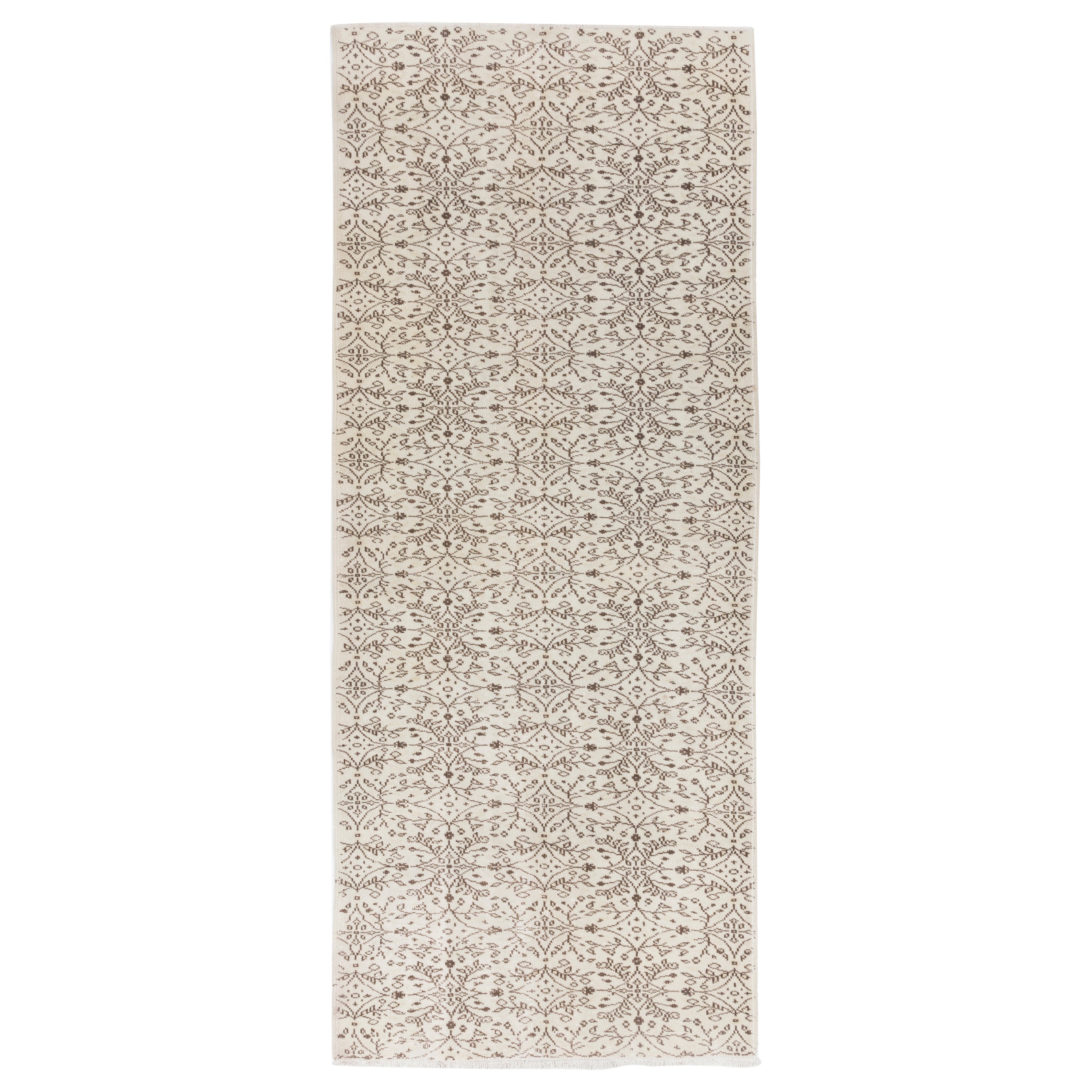 4.8x11.4 Ft Vintage Handmade Anatolian Wool Runner Rug in Ivory and Brown For Sale