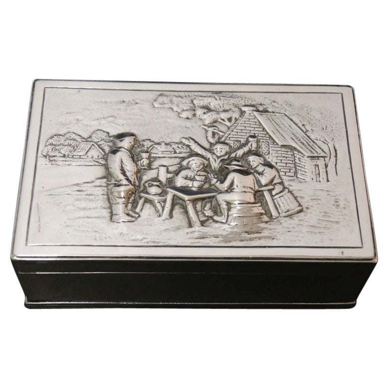 Early 19th Century Embossed Silver Box Made in the Netherlands, circa 1820 For Sale