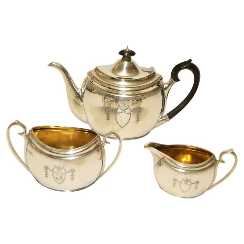 English Silver Tea Set by Edward Barnard and Sons, London, 1904 -5 For Sale