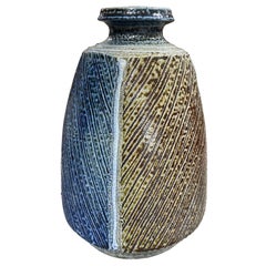 Japanese Artisan Signed Showa Mid-Century Studio Pottery Glazed Ceramic Vase
