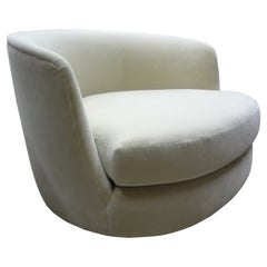 Circular Milo Baughman for Thayer Coggin Swivel Lounge Chair