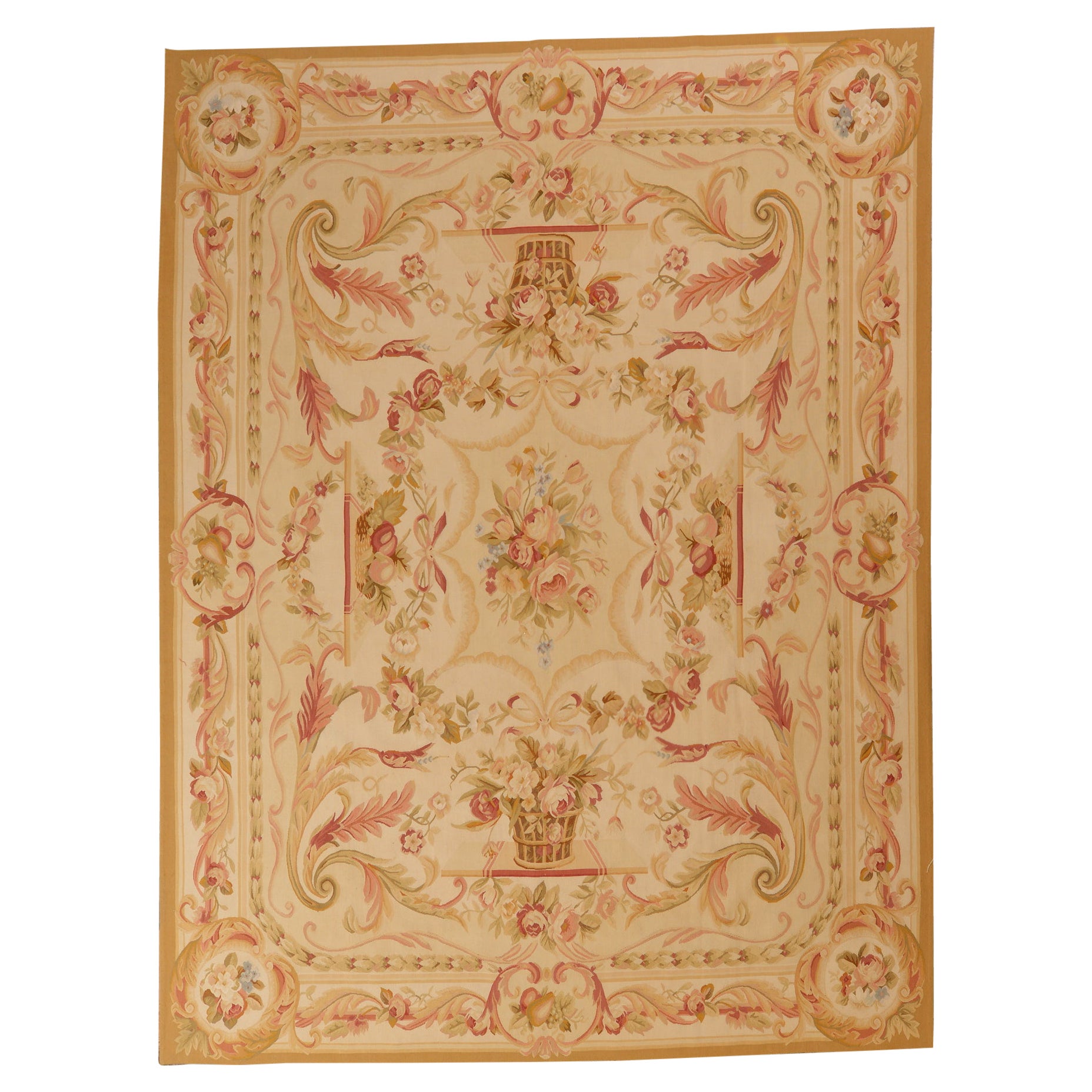 Vintage French Aubusson Rug For Sale at 1stDibs