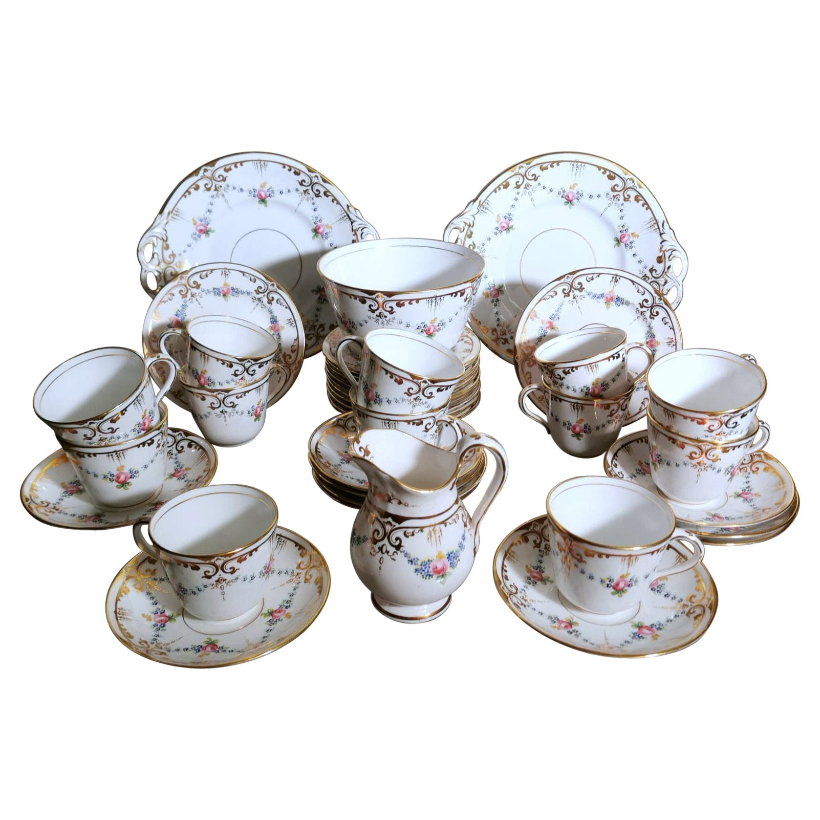 Service à café/thé en porcelaine de Paris de style Napoléon III pour 12 personnes-28 pièces en vente