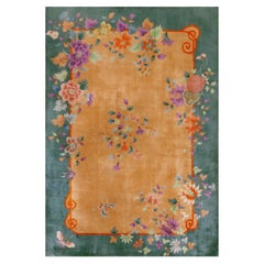 Early 20th Century Chinese Art Deco Carpet ( 5' 10" x 8' 3" - 178 x 252 cm )