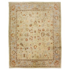 Alfombra moderna de lana Oushak beige con motivos florales hecha a mano