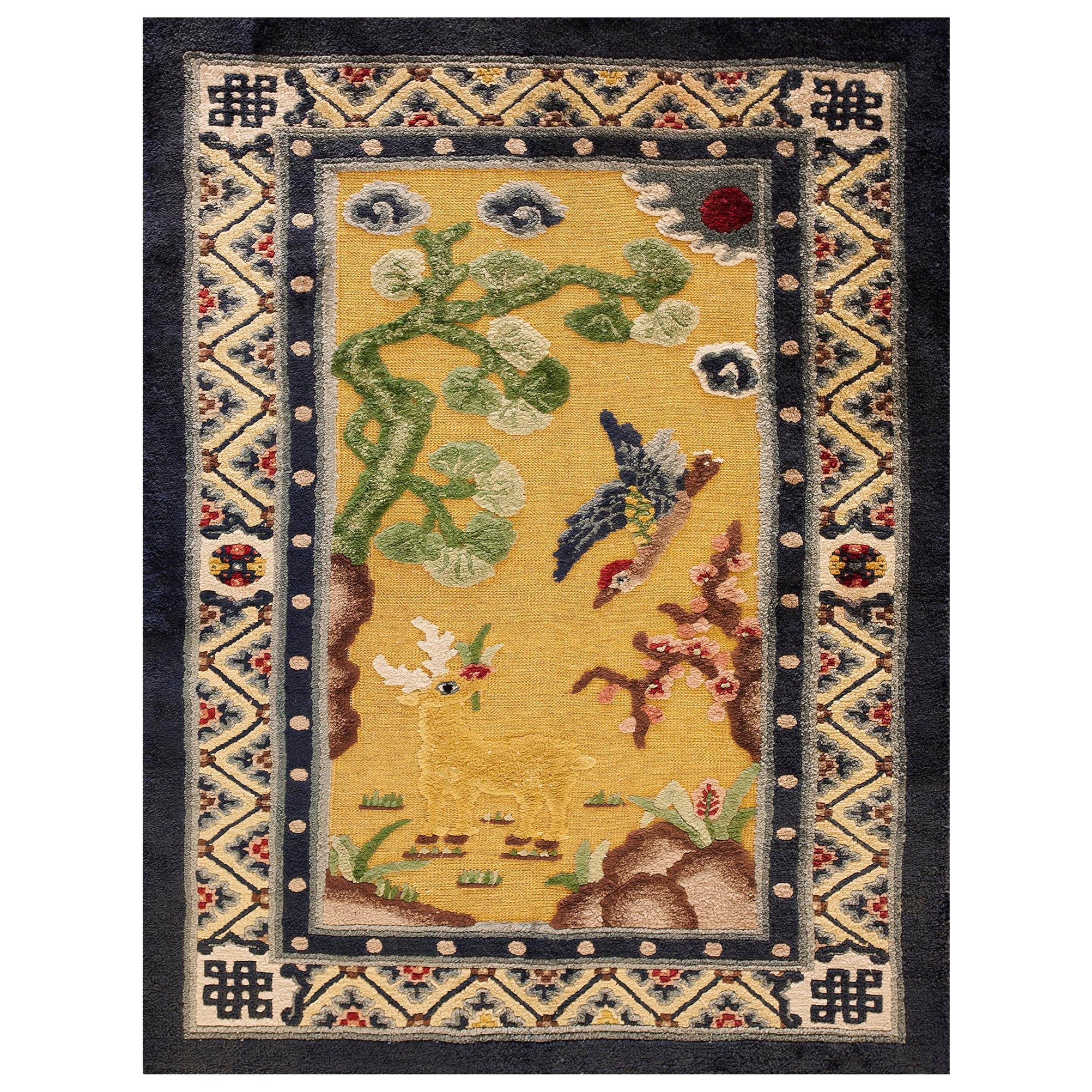 Early 20th Century Chinese Silk & Metallic Thread Carpet ( 2'7" x 4'2"-78 x 127) For Sale