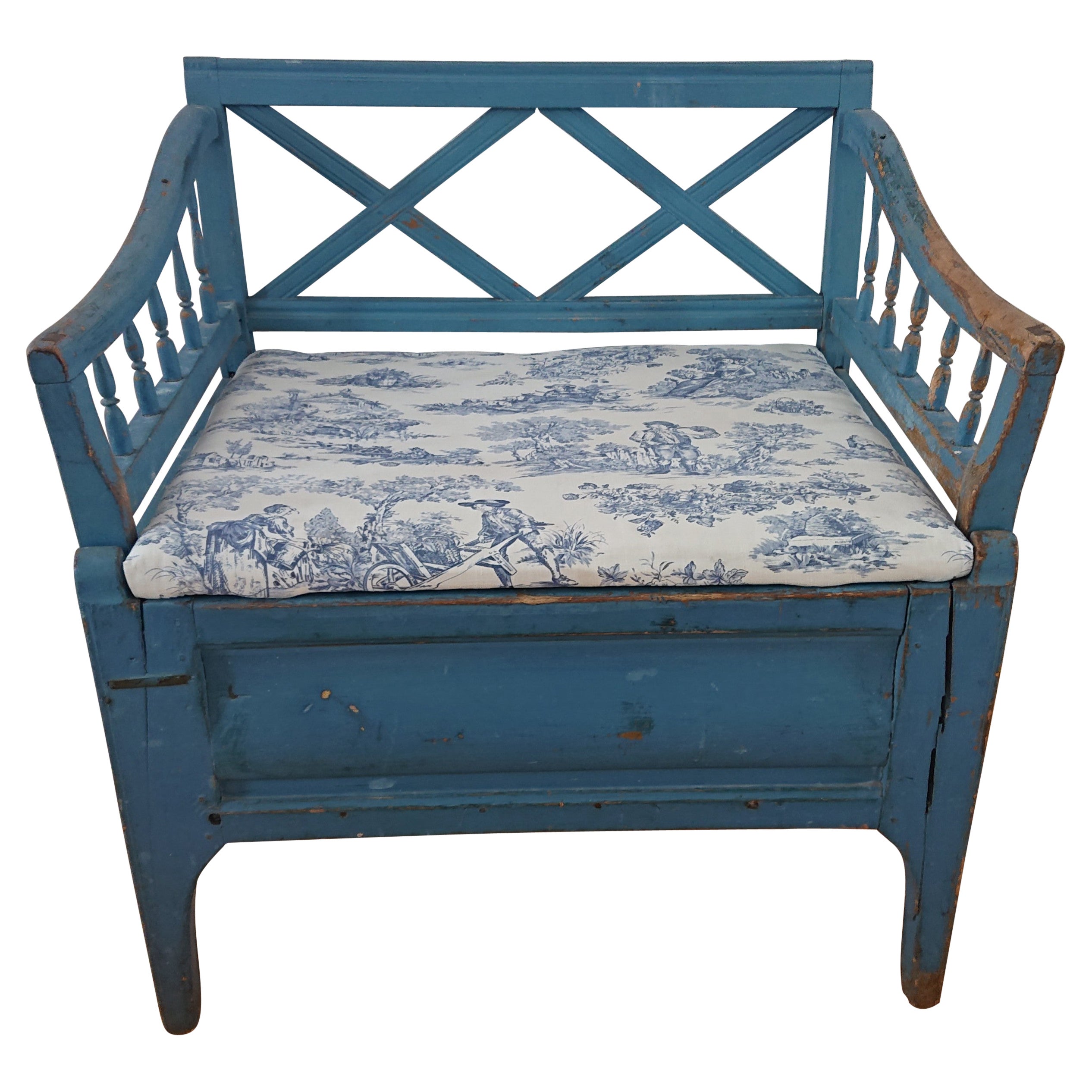 19th Century Swedish Gustavian Sofa with Original Paint For Sale