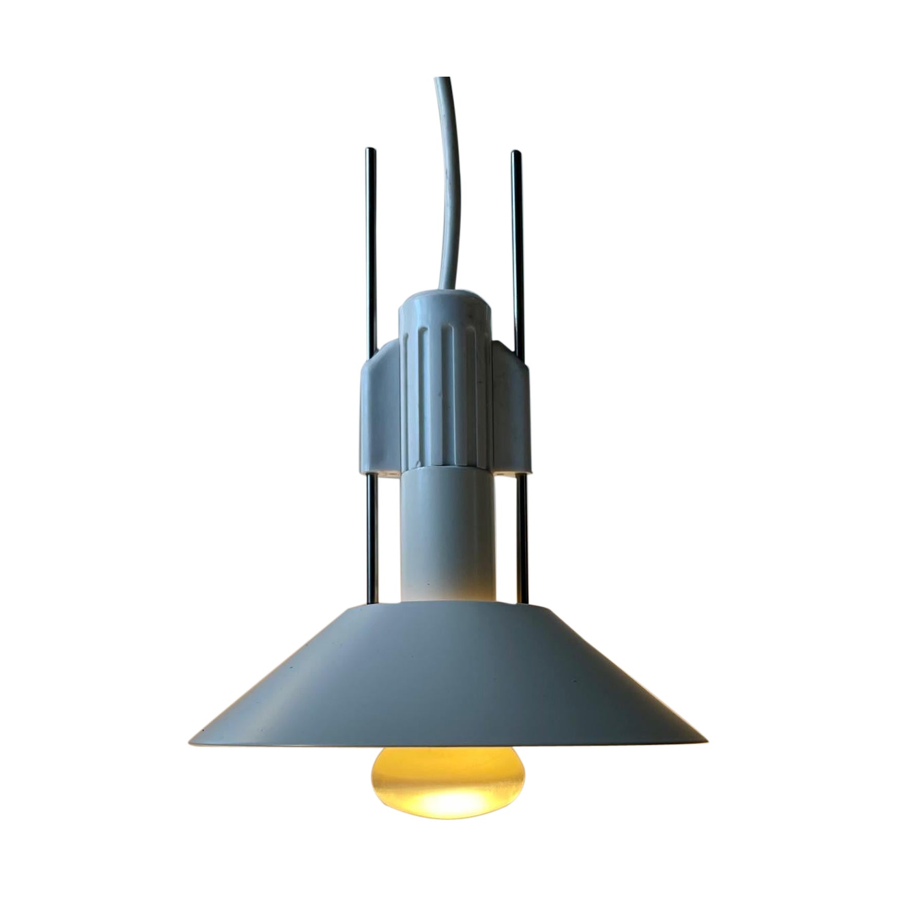 Lampada a sospensione minimalista danese vintage bianca di Lyfa, anni '70