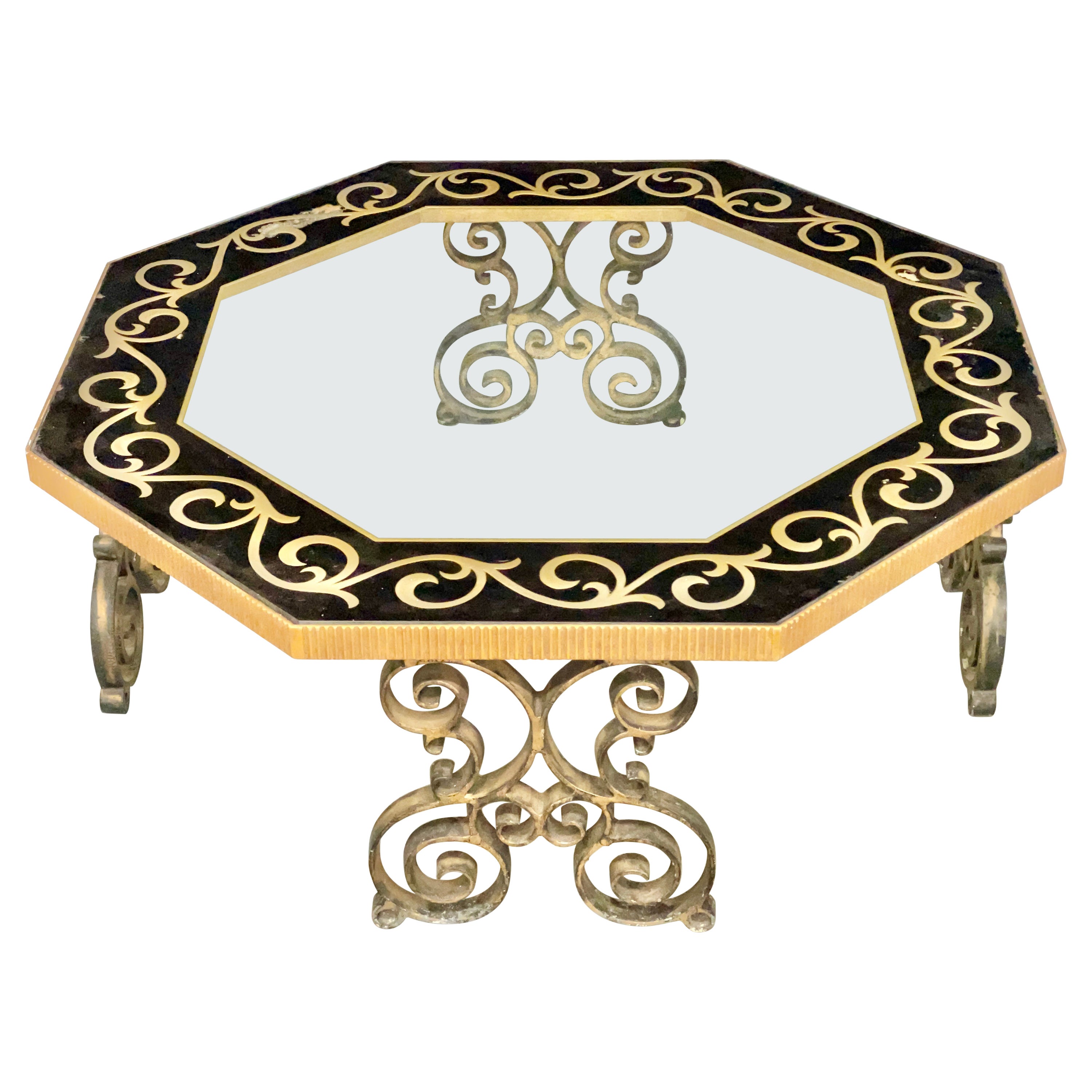 Achteckiger Hollywood-Regency-Cocktailtisch aus Eglomise-Glas und Eisen im Angebot