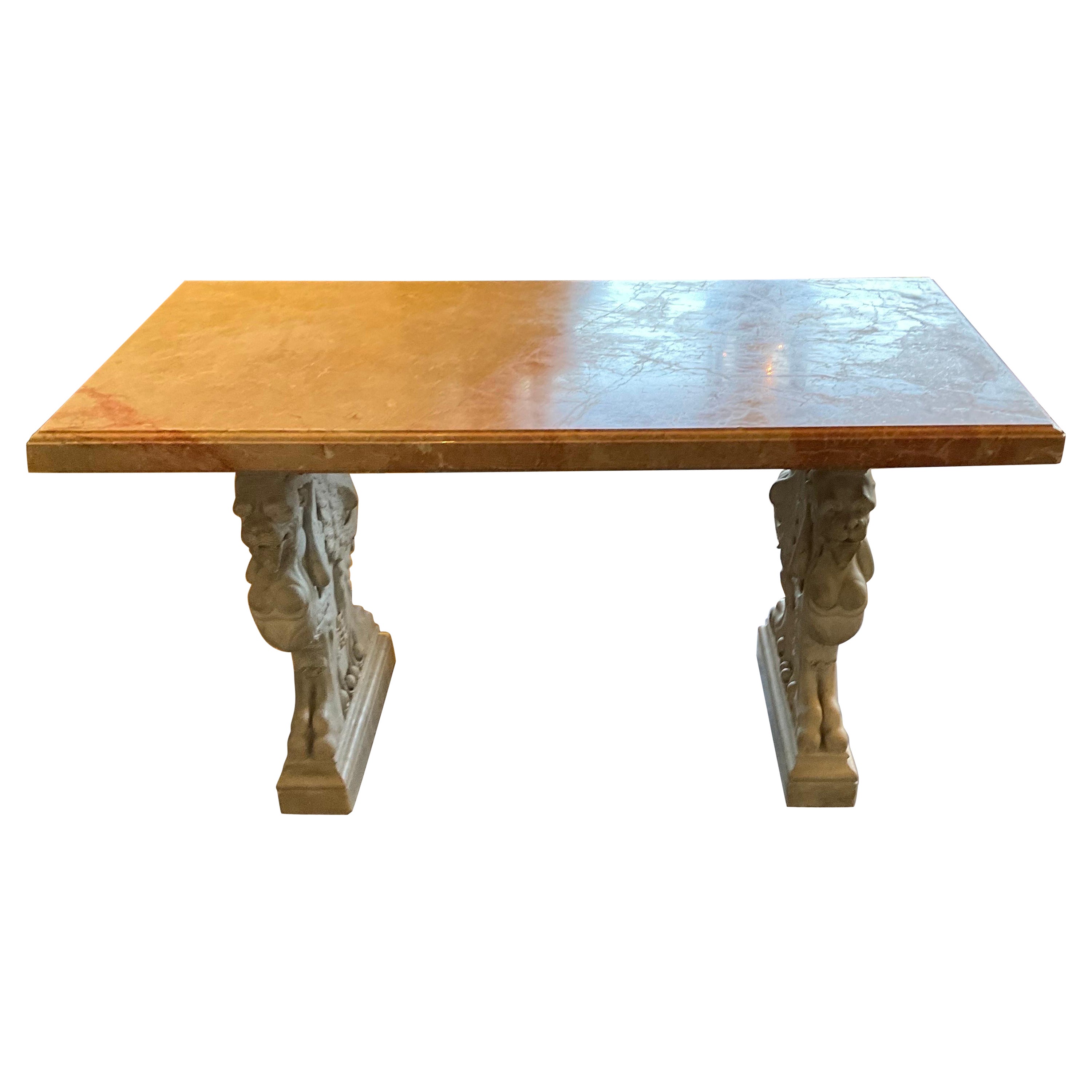 Table en marbre de la fin du XIXe siècle