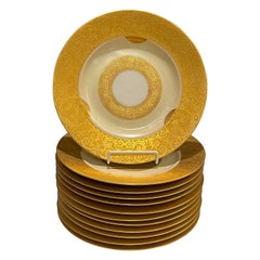 12 assiettes plates en porcelaine lourdement dorée Royal Bavarian Hutschenreuther