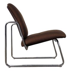 Postmodern Chrome Lounge Chair by Steelcase