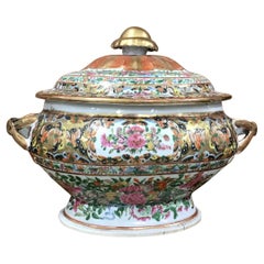 Antique Chinese Large Rose Medallion Tureen