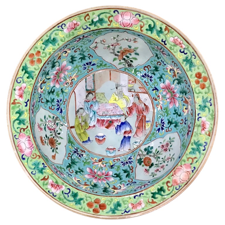 Chinese Export Famille Verte Porcelain Bowl For Sale