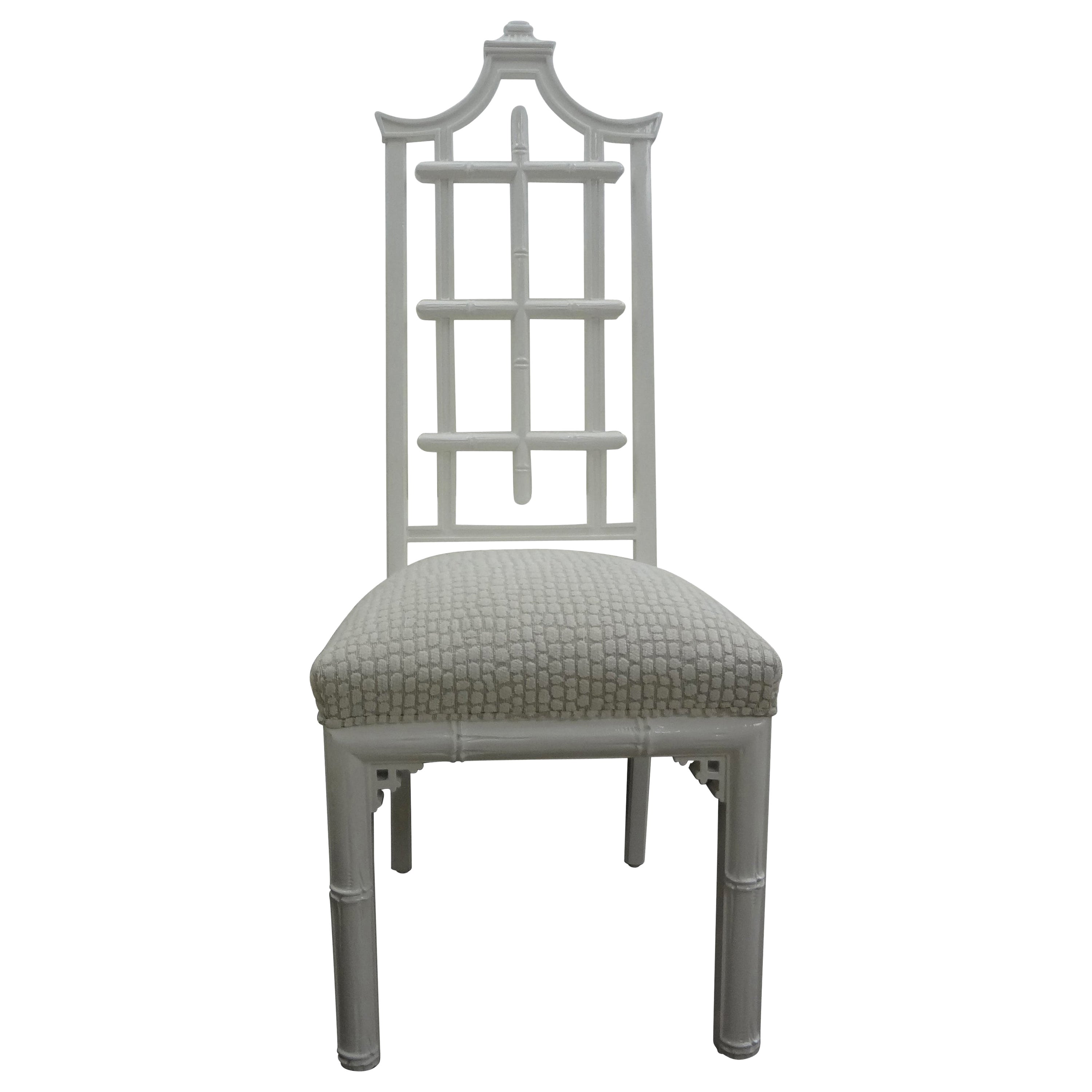 Chinesischer lackierter Vintage-Stuhl im Chippendale-Stil