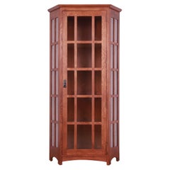 Stickley Mission Oak Arts & Crafts Lighted Corner Cabinet