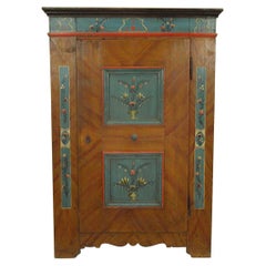Armoire autrichienne faussement peinte