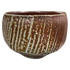 Japanese Asian Signed Studio Pottery Wabi-Sabi Ceramic Glazed Chawan Tea Bowl