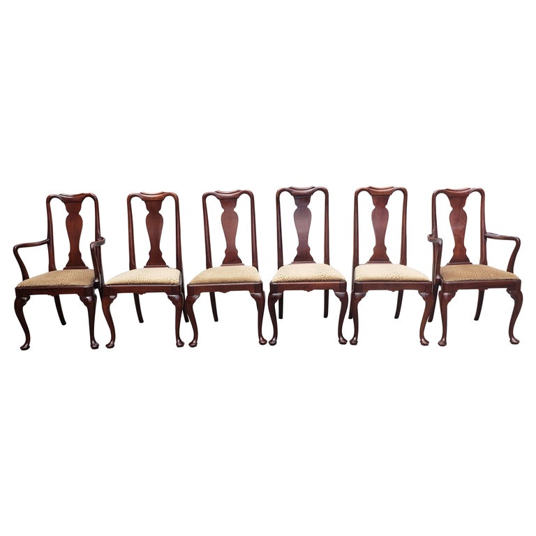 Hickory Chair Queen Anne Mahogany Dinning Chairs, A Set For Sale