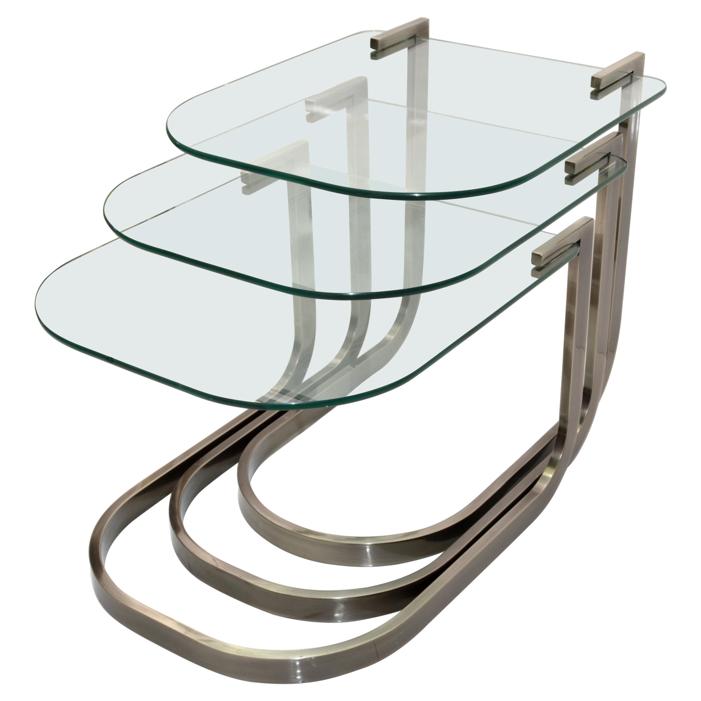 Trois tables gigognes vintage en verre et acier DIA du Design Institute of America